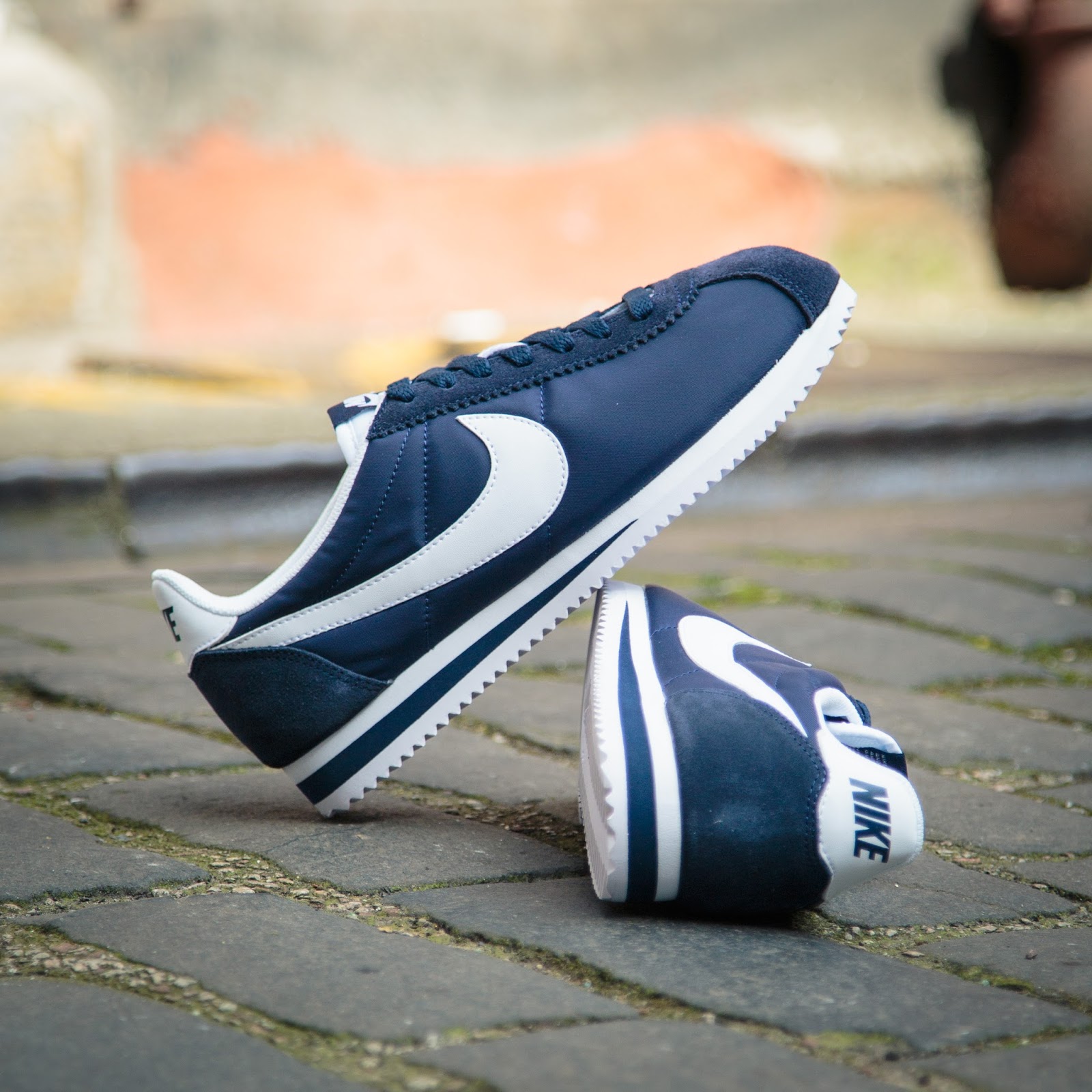 Nike Cortez Obsidian White Nike Cortez Obsidian White